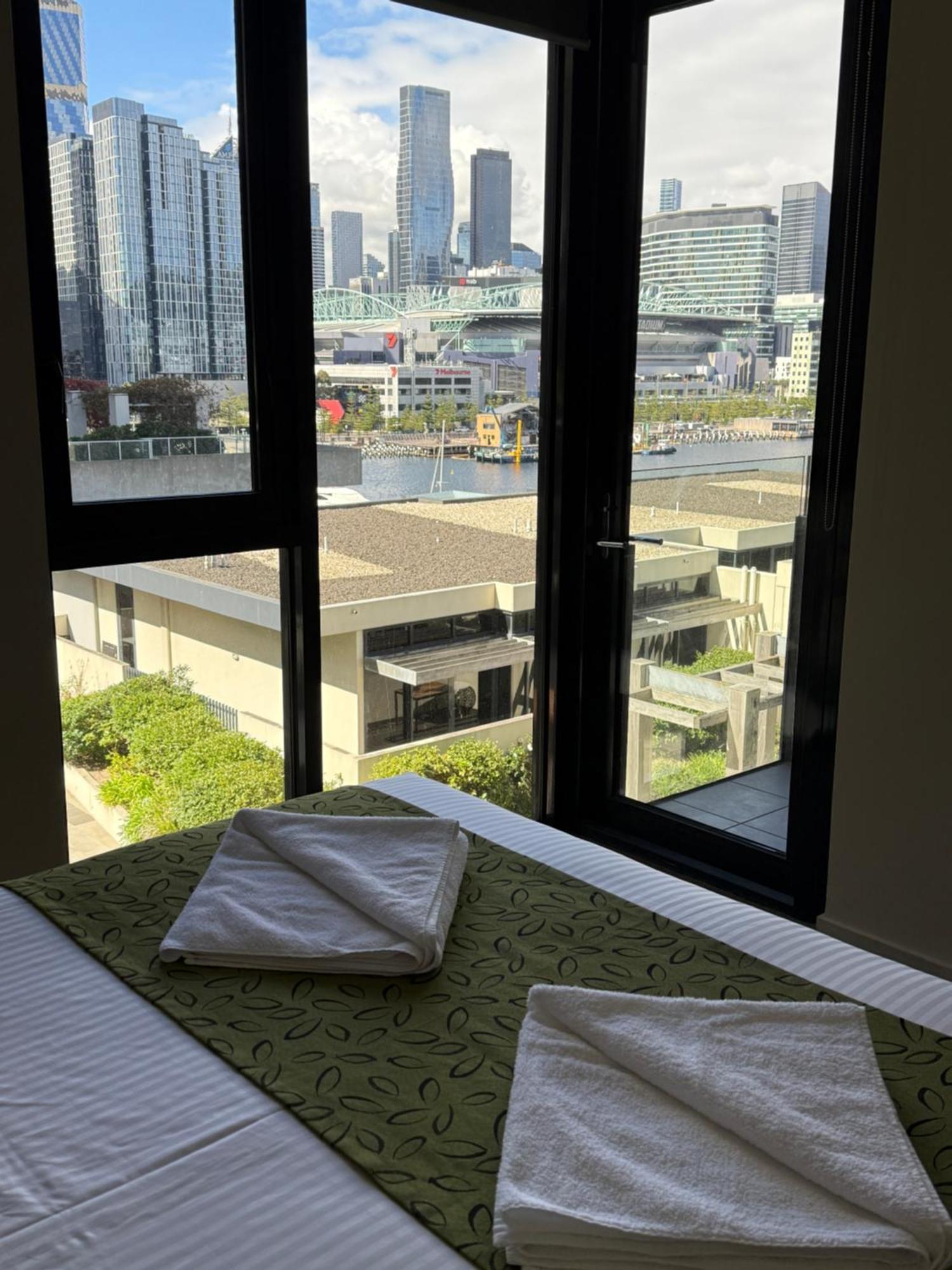 Akom At Docklands Melbourne Luaran gambar
